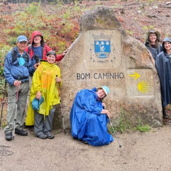 Chuva na Trilha: Por Que a Proteção Impermeável é Sua Melhor Amiga